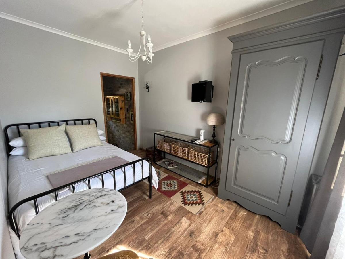 Stellenhaus Guest Cottage 스텔렌보스 외부 사진