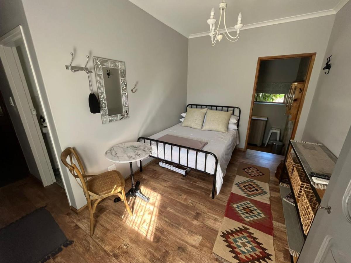 Stellenhaus Guest Cottage 스텔렌보스 외부 사진