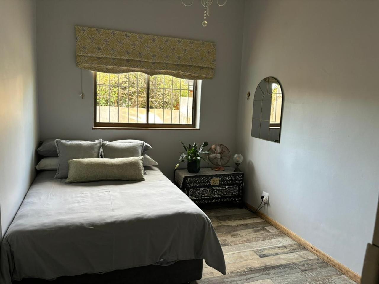 Stellenhaus Guest Cottage 스텔렌보스 외부 사진
