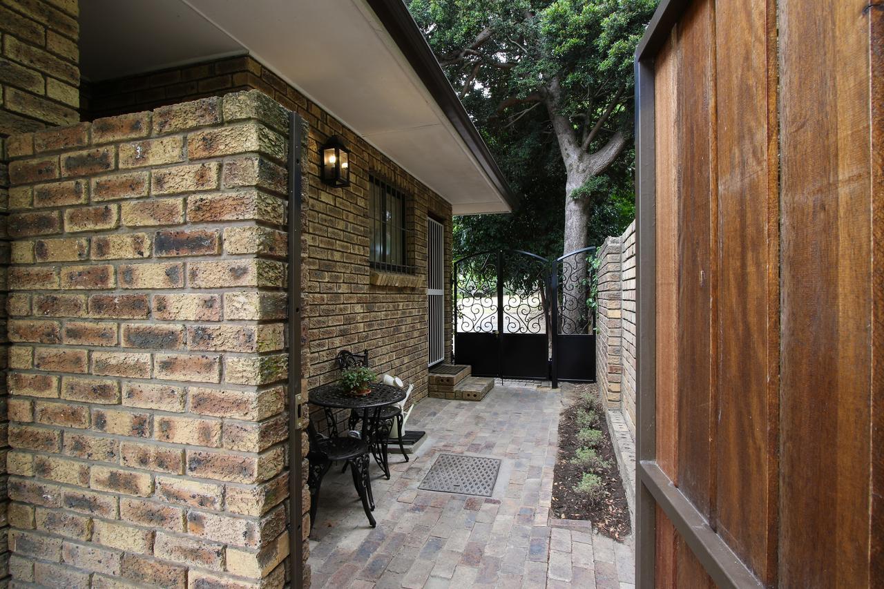 Stellenhaus Guest Cottage 스텔렌보스 외부 사진